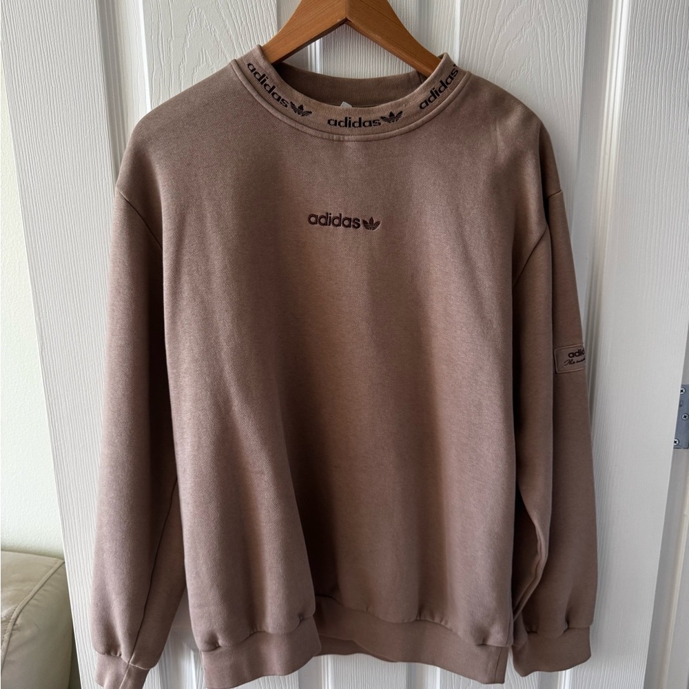 Adidas Brown Crewneck Sweater Casual Comfort